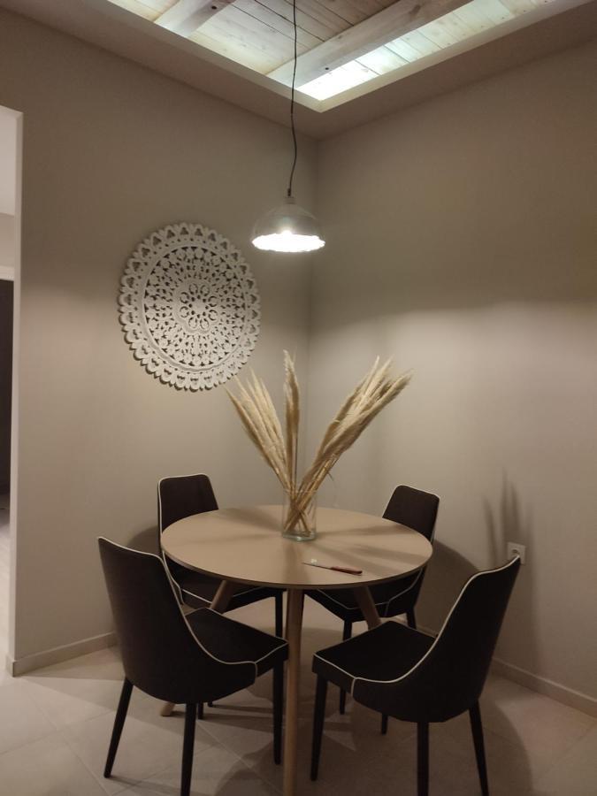 Gratelia Apartment Damnoni Eksteriør bilde